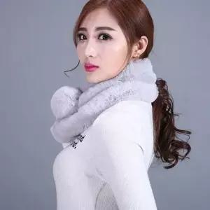 겨울 왕방울머플러 털목도리 퍼목도리 방한용품 겨울 왕방울 털목도리 퍼목도리 방한용품