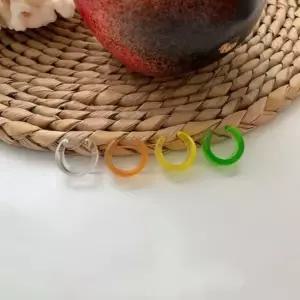 아크릴 볼드 이어커프 귀찌 링 이어커프 귀찌 패션귀걸이 이어커프귀걸이