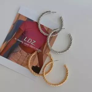 귀걸이 꼬임 링 심플 귀찌 패션귀걸이 링이어링 링귀걸이