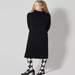 [오조크][패플단독] [오조크(OZOC)] 하프폴라 롱 니트 원피스 (택가격 112000원)