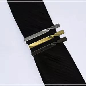 남성용 넥타이핀 디테일 정장용 장식 꼬임 골드 TWFGFBOY