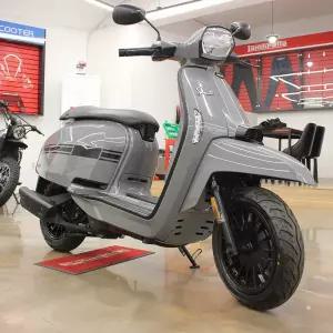 지로모토 24년식 람브레타V125  신차 프로모션 125cc 스쿠터