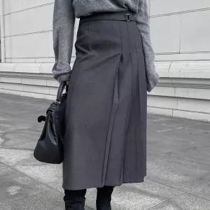 [하프클럽/]여자 겨울 모던 하프 플리츠 벨티드 롱스커트