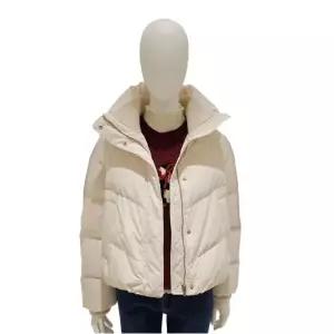 [롯데백화점]SOUP 니트카라 밑단 스트링 구스 숏 다운점퍼 SBADO33