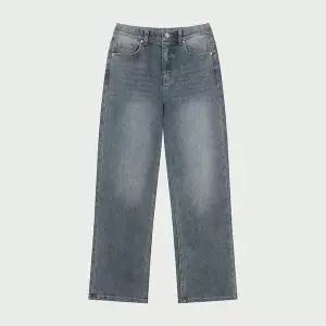 [행텐]여성 스판 울트라 소프트 스트레이트 데님팬츠_297(10560-155-203-10)