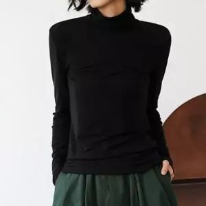 얇은 목폴라 슬림핏 여성 티셔츠 베이직 이너티 데일리 시스룩