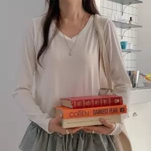 포포미 레이온 브이넥 골지 티셔츠_S4553