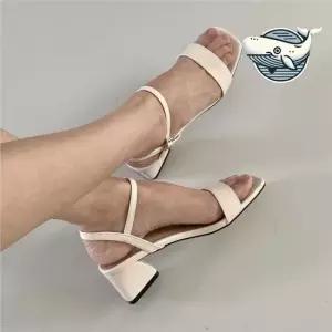 여름 스타일리쉬 캐주얼 스트랩 힐 샌들 데일리 여자여름샌들 발편한샌들 편한샌들
