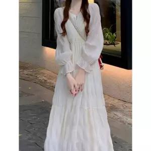 [하프클럽/휴드]MARIO셀데린 화이트 비치 쉬폰 롱 원피스_250329_HN380