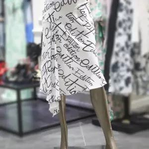 [AK분당점] [알렉시스엔] 제시뉴욕 레터링 밴딩 언발스커트 DE3-NSSP1740