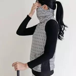 좋은 여성 기모 골프조끼 1P 마스크겸용 베스트 간절기