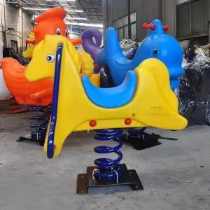 놀이터 흔들말 캠핑장 야외용 공원 유치원 어린이집 동물