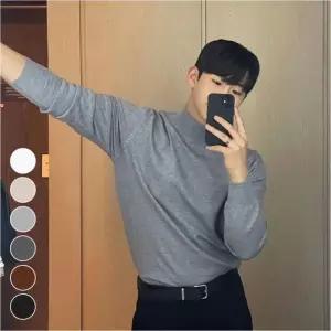 겨울니트 라운드넥 슬림 폴라티 니트티 남자 긴팔 반목