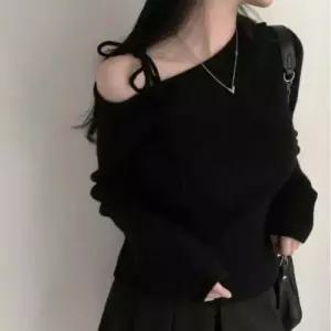 니트 모임 끈 리본 언발니트코디 연말 룩 오프숄더 오프숄더니트 언발 긴팔 코디