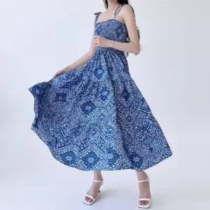 TBZ GSS DR121 썸 스모크 튜브탑 끈나시 비치 여름 롱원피스 드레스 끈나시 휴가 바캉스