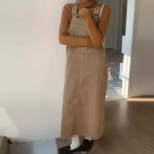 펀칭원피스 코듀로이 멜빵 원피스 포켓포인트 골덴 루즈핏 캐주얼