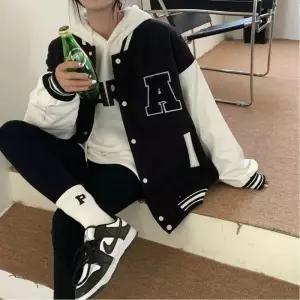 여자 야구점퍼 겨울 과잠바 스타일 알파벳 기모 안감
