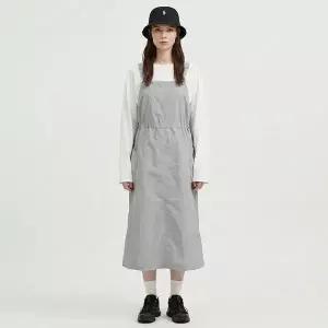 [NS홈쇼핑][샵앤] 여성 빅포켓 스트링 길이조절 멜빵 바스락 롱원피스 NARU-WDR-21070-그레이..