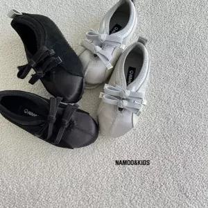 돌아기 신발 여아 유아 구두 아기 로퍼 봄신상 플랫 슈즈 코야리본 스니커즈