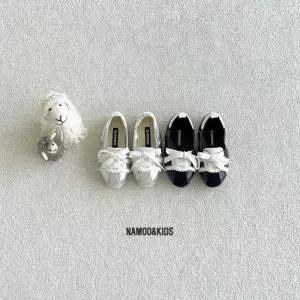 돌아기 신발 여아 유아 구두 아기 로퍼 봄신상 플랫 슈즈 쏘다발레코어 스니커즈