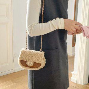 여성스러운 뽀글이 미니 크로스백 여대생 핸드백