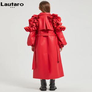 Lautaro 봄 가을 긴 프릴 부드러운 Pu 가죽 트렌치 코트 여성용 벨트 우아한 럭셔리 디자이너 의류 활주로 패션