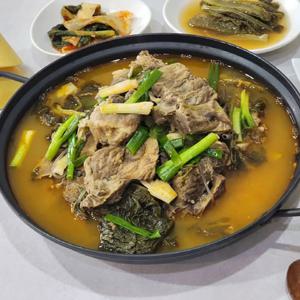 폭탄 뼈다귀 감자탕 우거지 뼈해장국 대용량 3kg