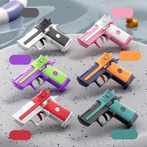 미니 수동 물총 사막 독수리 권총 슈팅 게임 싸움 장난감 총 물 놀이 어린이를위한 여름 야외 장난감 소년 선물