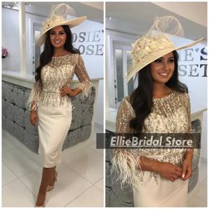 우아한 차 길이 신부 드레스의 어머니 반짝이 스팽글 깃털 웨딩 파티 드레스 가운 invitée mariage Customized