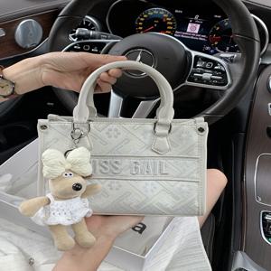 TAMATHA 자수 인형 숄더백 럭셔리 핸드백 캐주얼 토트백 부드러운 PU 가죽 원통형 소형 여성용