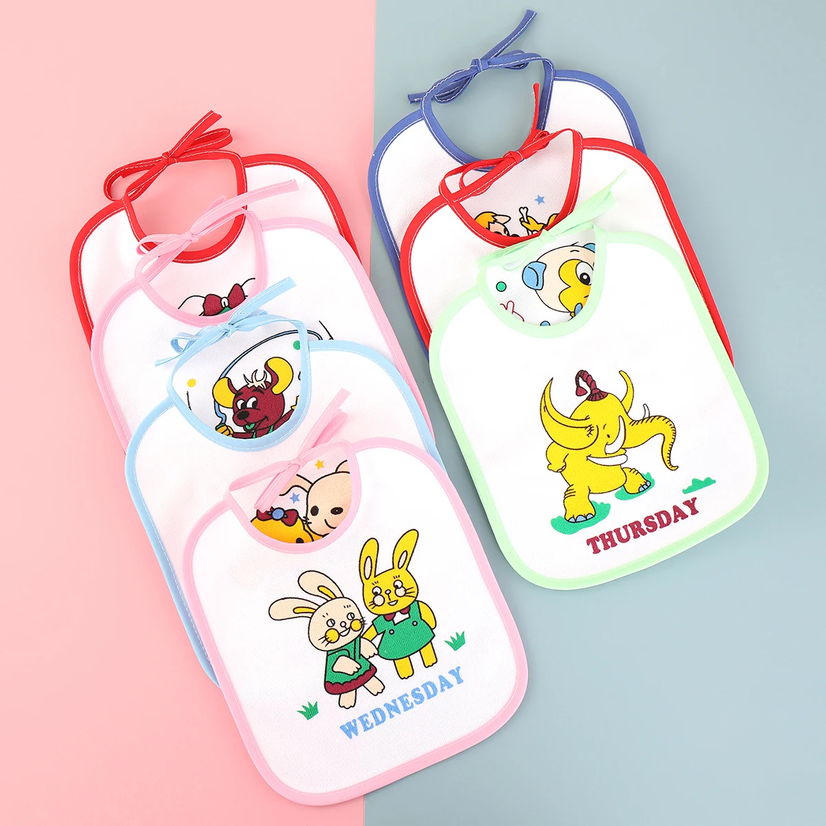 7pcs 반복없이 주간 아기 Bibs U 모양의 신생아 유아 방수 인쇄 Burp Cloths 아기를위한 타액 수건