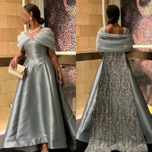 맞춤형 스파클 우아한 V넥 볼 가운, 격식 있는 행사 가운, 비즈 Paillette/스팽글 스윕/브러시 Charmeuse 이브닝 원피스