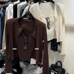 여성용 레이스 트리밍 릴렉스 핏 투피스 세트 캐주얼 스타일 폴리에스터 섬유 티셔츠 탑 오픈 가디건 슬리밍 효과