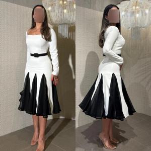 맞춤형 현대적인 스타일 고품질 저지 새시 셔링 스트레이트 스퀘어 넥 티 길이 드레스 맞춤형 행사 드레스 캐주얼