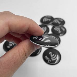 10개 NFC 태그 Ntag 213 칩 13.56MHz 읽기 및 쓰기 가능 스티커 태그 휴대폰 스티커 디지털 명함 NFC 마이크로 태그