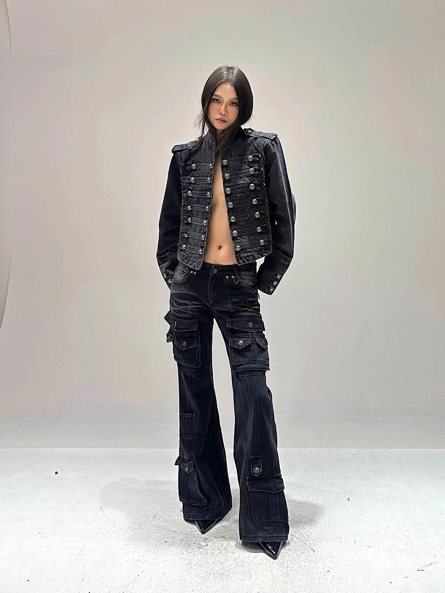 헤비웨이트 숏 데님 재킷 여성 패션 코트 스타일 데일리룩 봄 가을 재킷 트렌디 여성 숏 코트