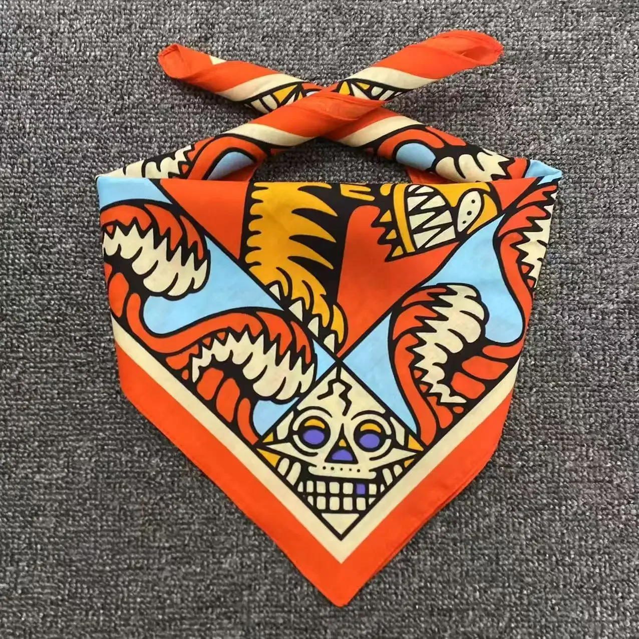 디지털 프린트 레트로 반다나 힙합 스트릿 댄스 스포츠 터번 레트로 코튼 스퀘어 스카프 만화