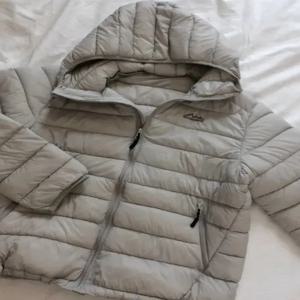 한국 스타일 여성용 겨울 코튼 재킷 가벼운 긴팔 후드 아웃도어 코트 슬리밍 얇은 뼈 디자인 캐주얼 패션