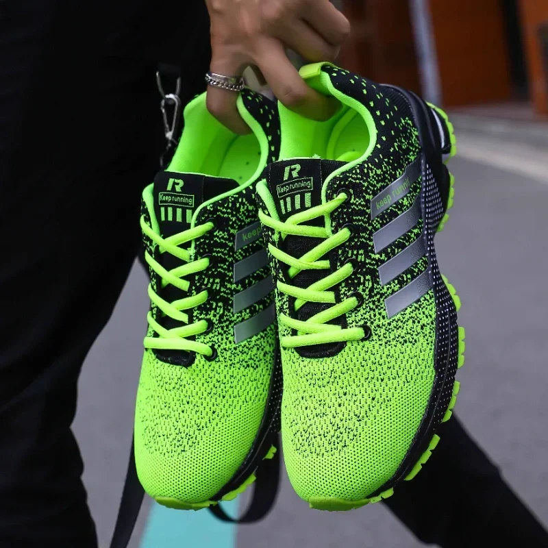 2025 핫 세일 남성용 러닝화 통기성 메쉬 스니커즈 가벼운 야외 체육관 조깅 트레이너 편안한 신발