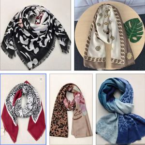 이탈리아 봄과 가을의 새로운 부드러운 프린트 캐주얼하고 심플한 선물, 트렌디한 숄과 스카프