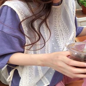 한국 스타일 레이스 자수 여성 조끼 2025 고급 면 리넨 속이 비치는 루즈핏 벨트 숏 기장 레이어드 탑