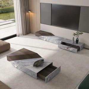 이탈리아산 프리폼 트래버틴 커피 테이블, 디자이너 예술적 센터피스, 열 및 긁힘 방지, 맞춤 제작 가능