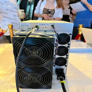 TB 2개 구매 시 1개 무료 제공 ANTMINER S21 Pro ASIC Miner 새로운 공냉식 가전제품