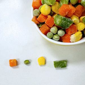 샐러드용 냉동 혼합야채4종 (그린빈,당근,완두콩,옥수수) 1kg