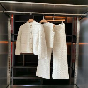 여성의 고급스러운 여름 여성스러운 니트 쓰리피스 수트