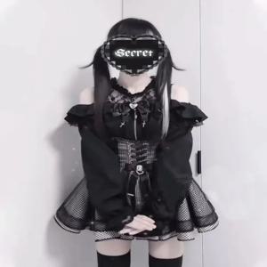 블랙 Y2K 레이스 트림 홀터넥 셔츠와 하이웨이스트 스커트 세트 여성 패션 가을 겨울 투피스 세트 일본 스타일