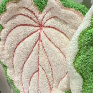 핫 플랜트 리프 핫 플랜트 만화 손수건 이중 레이어 흡수성 두꺼운 빠른 건조 걸이형 디자인 욕실 주방용