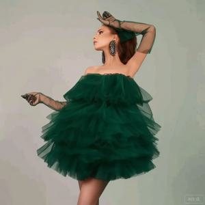 여성용 스트랩리스 짙은 녹색 튤 러플 프롬 드레스 시스루 장갑 짧은 칵테일 퍼프 미니 길이 파티 드레스 플러스 사이즈