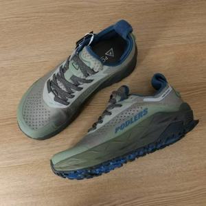 좋은 품질의 하이킹 남성 신발 미끄럼 방지 스포츠 남성 스니커즈 전문 남성 등산화 암벽 등반화