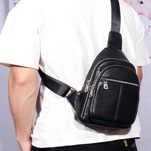 칸슨 콕 남성 가죽 체스트 백 캐주얼 대용량 스포츠 크로스바디 백 싱글 숄더 슬링 백 레저 세로형 스퀘어